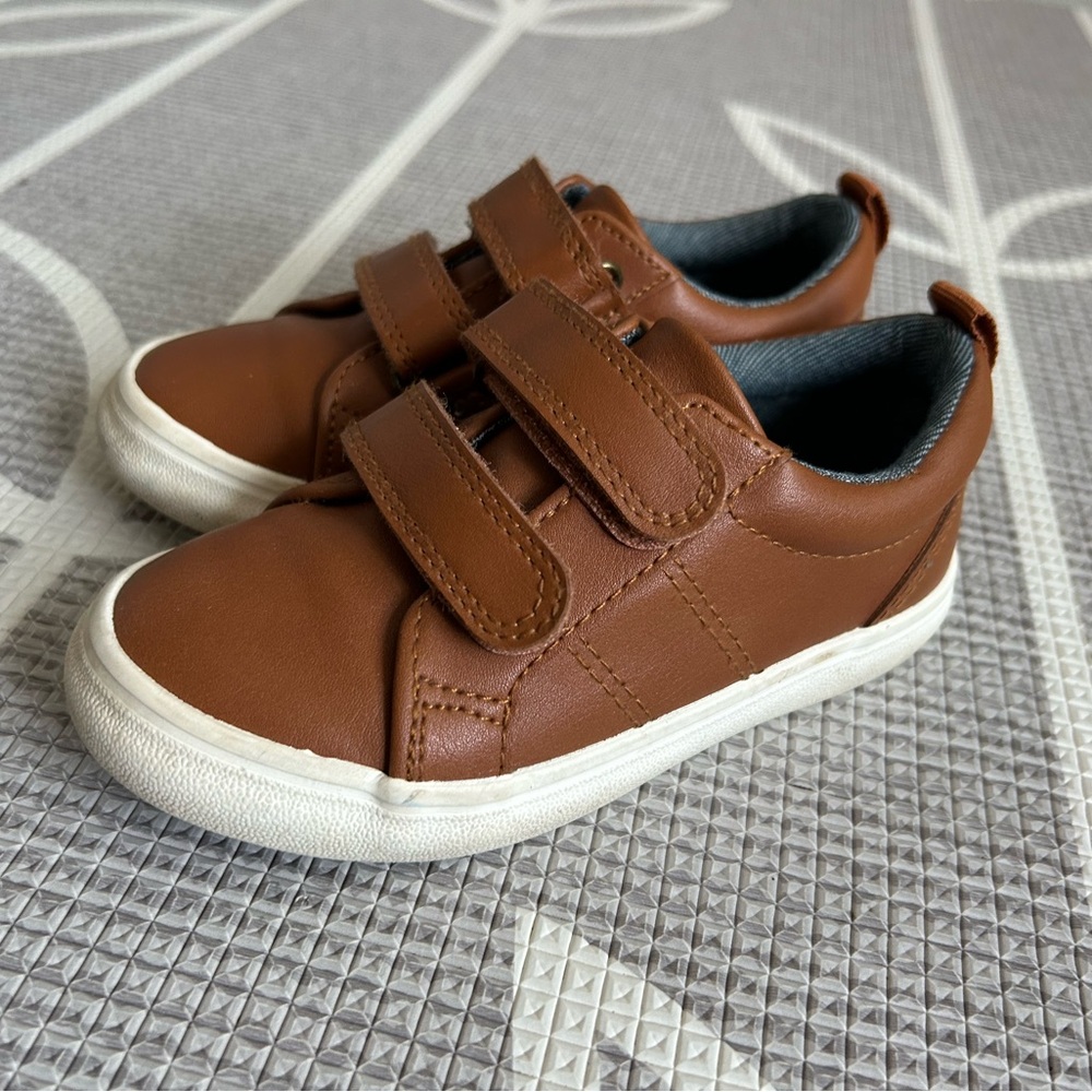 Cat & Jack Brown Kids Sneakers with Velcro, Size 8T